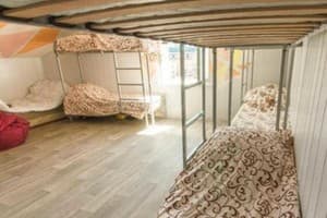 Lucky Hostel 6